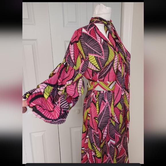 MAXI DRESD NEW SIZE /S Vibrant Pink and Green - Picture 3 of 11